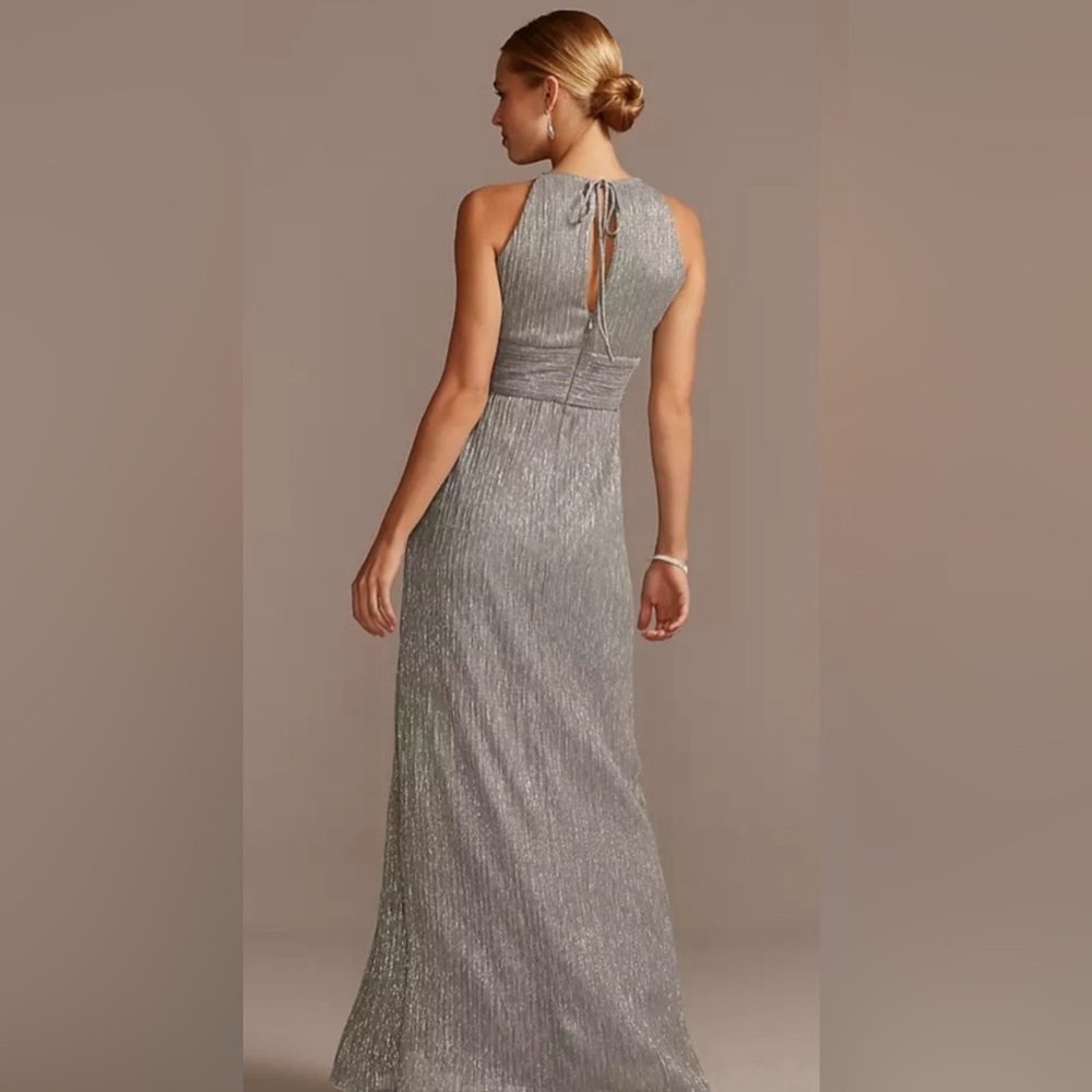 R&M Richards Dress with Lining Halter A-Line Metallic Color Silver Size 12 NWT - Picture 2 of 9